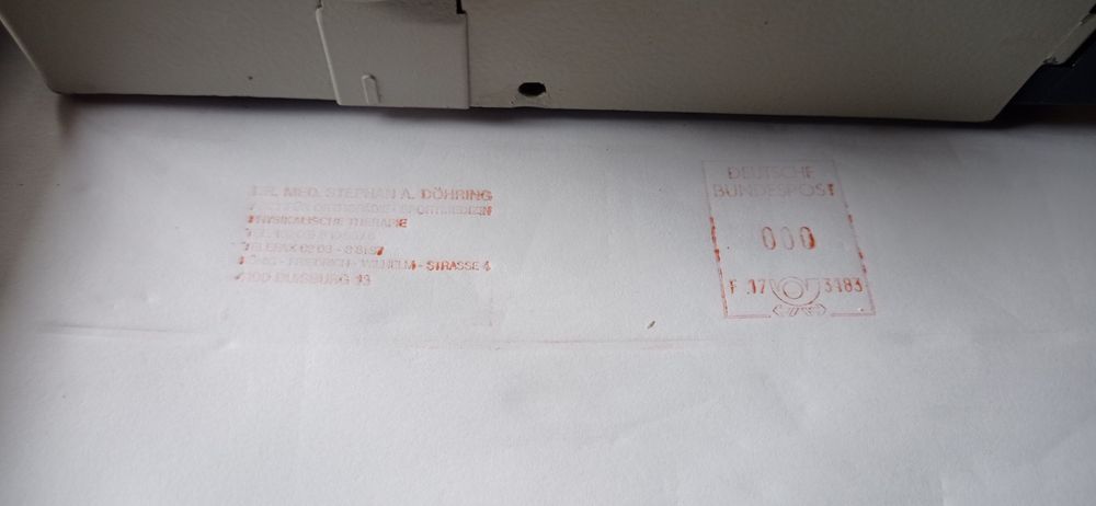 Mașina manuala de francat