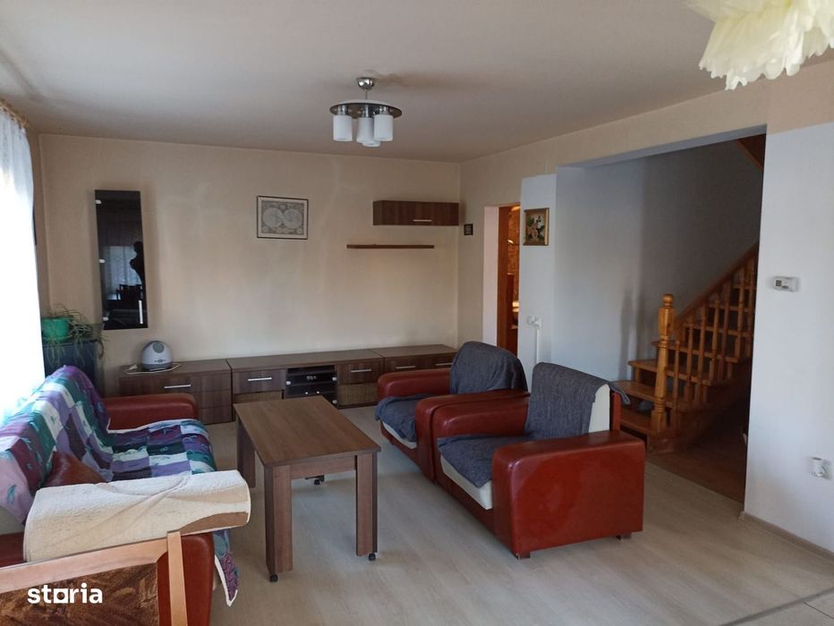 Casa tip triplex de vanzare, Floresti zona str Avram Iancu Lidl