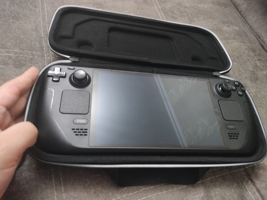 Игровая приставка Valve Steam Deck OLED 512 Гб