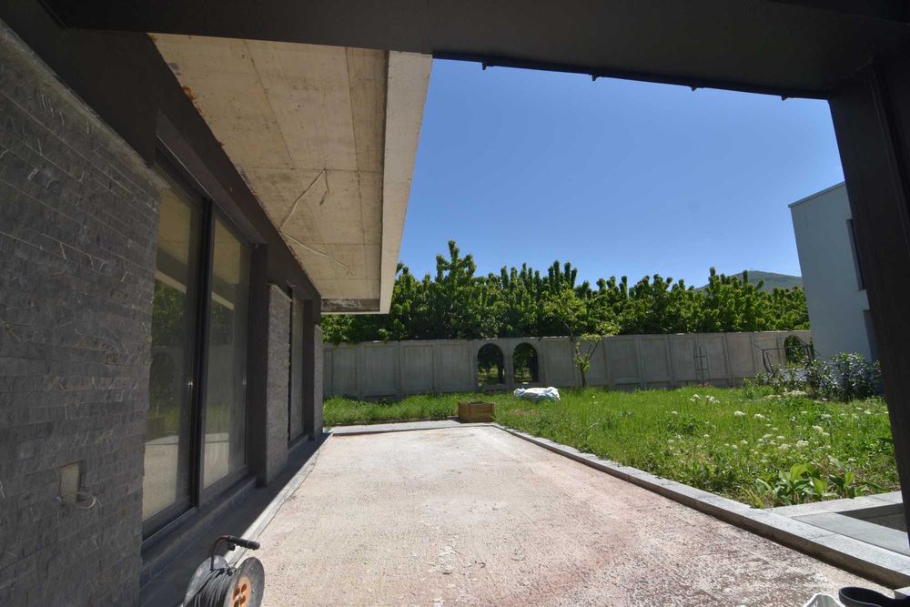 Продава се Къща в с. Марково, Област Пловдив - 252 кв.м за 1250 €/кв.м - Снимка #2