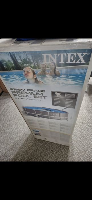Piscina Intex odată folosită