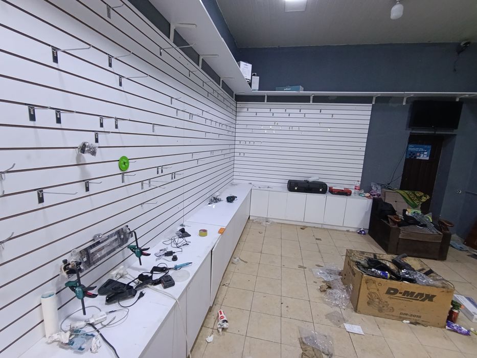 MDF VATRINA . Sifati aʼlo.