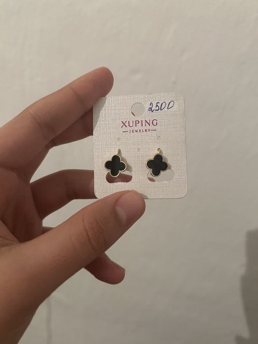 Трендовые модные серьги