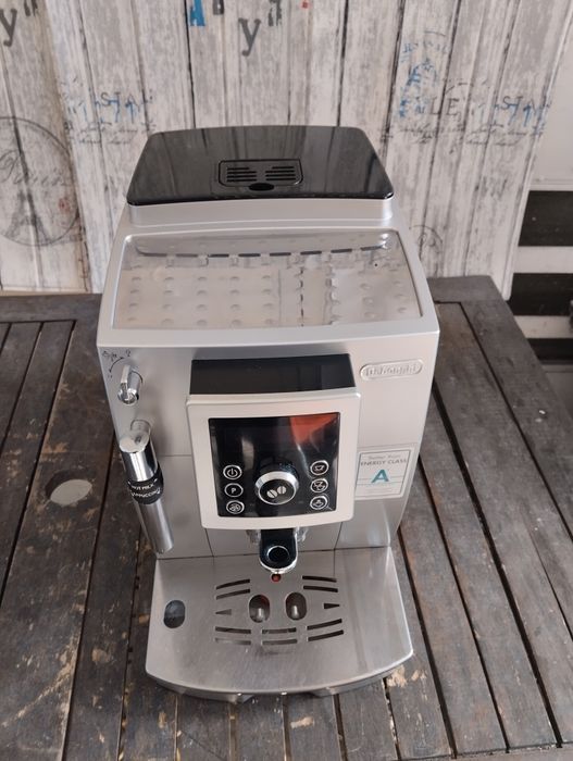 Кафе автомат Delonghi cappuccino