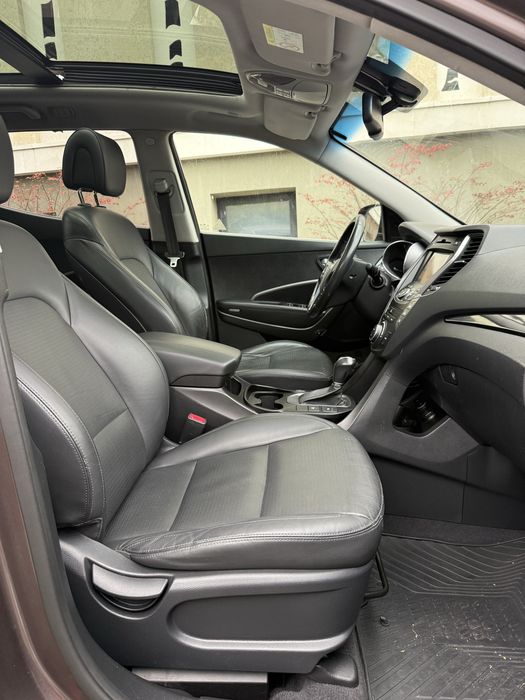 Hyundai Santa Fe 2015 7 locuri