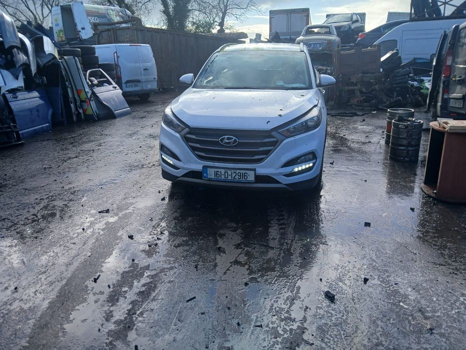 Dezmembrez Hyundai Tucson Iii Tle 2016 2.0 Crdi All-Wheel Drive D4Hb 129Kw|175Hp
