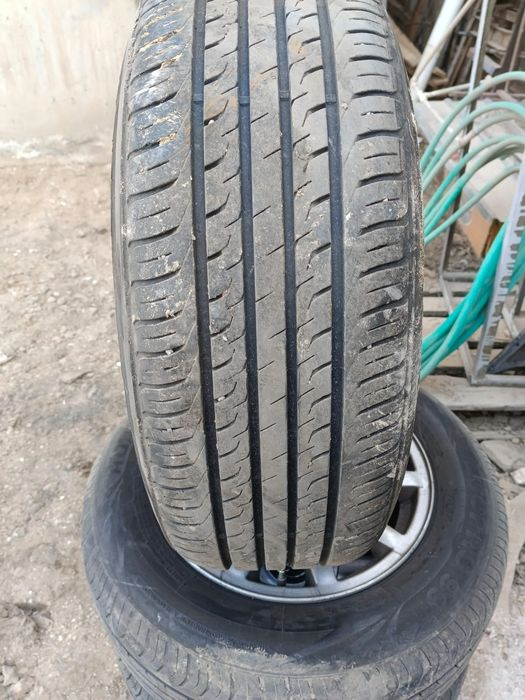 Шины с диском на Ауди 100 С 3