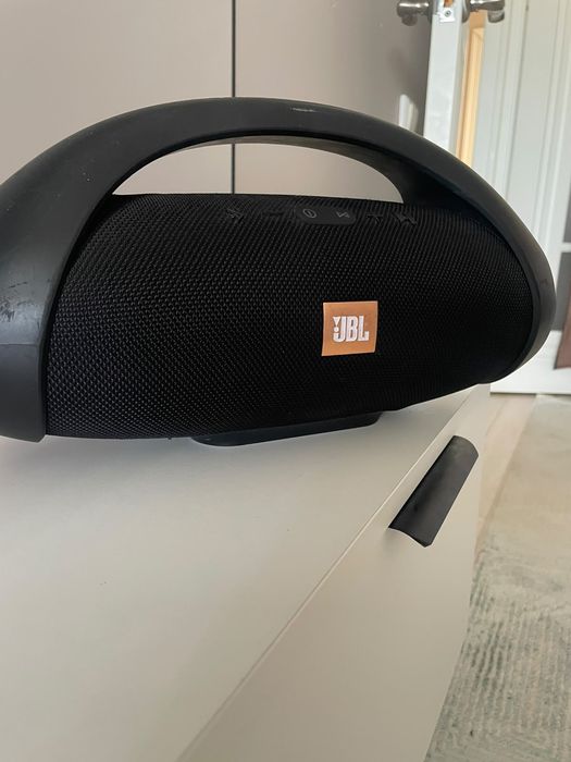 Продам колонку JBL