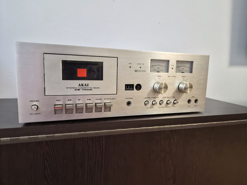 Akai CS-705D deck