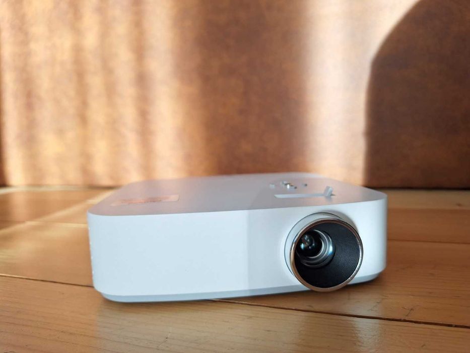 Проектор LG CineBeam PF50KS