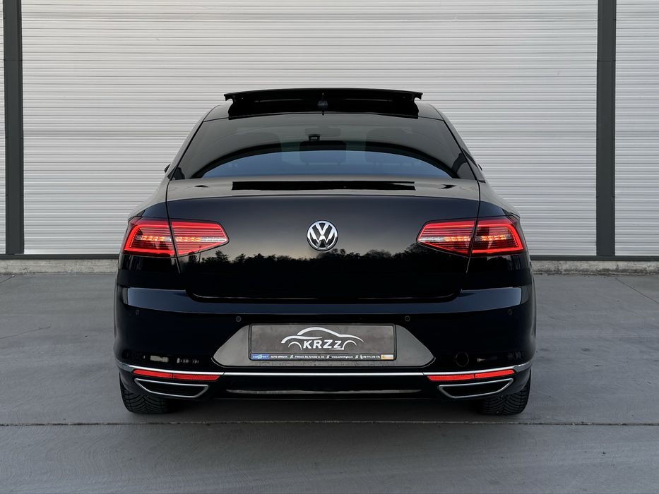 Volkswagen Passat R-line 2.0 tdi DSG -2019 e6 150CP LED Cockpit Panoramic ACC Alcantara - Accept variante