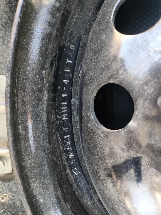 Продам диски в отличном сост р14 размере