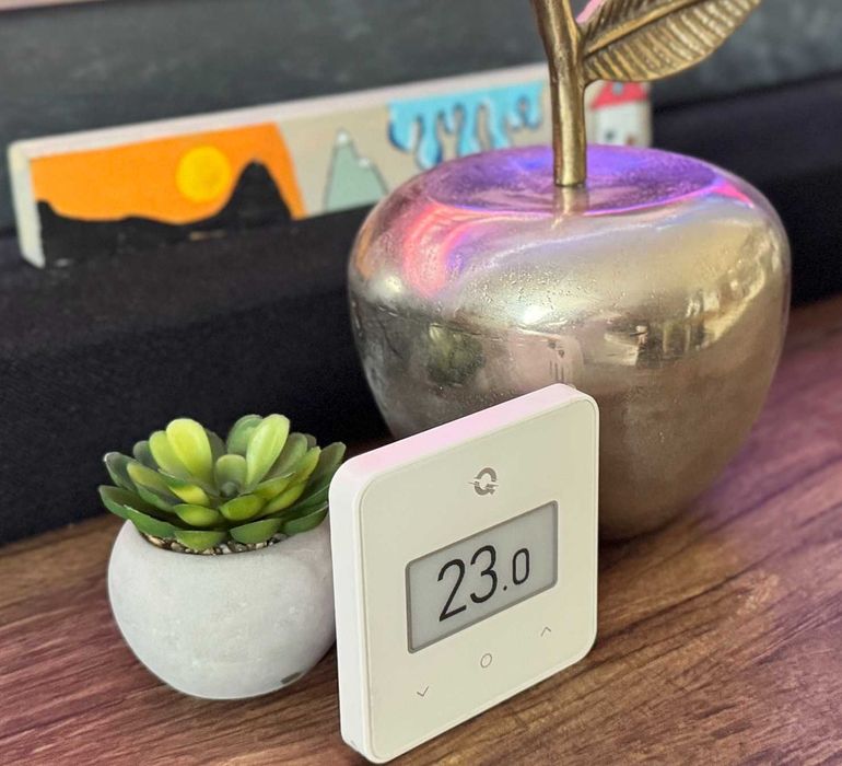 Automatizare Incalzire Pardoseala Q20, 8 zone, 4 Termostate Q30