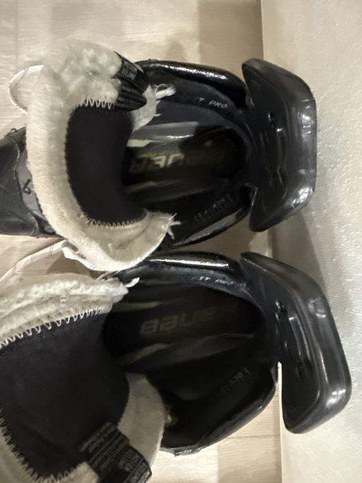 Коньки Shadow Bauer