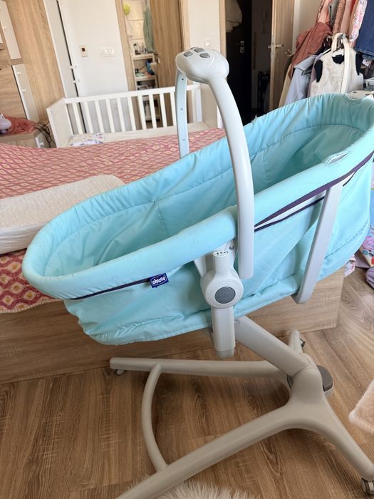 Продавам многофункционално кошче Chicco baby Hug 4 в 1