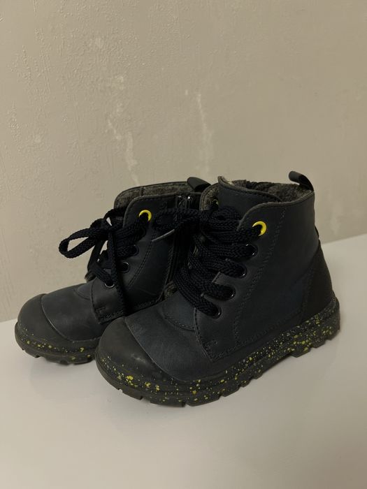 Весенняя обувь на мальчика