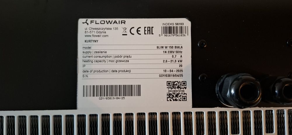 Flowair SLIM-W 150 (9kw) въздушна завеса с топла и студена вода