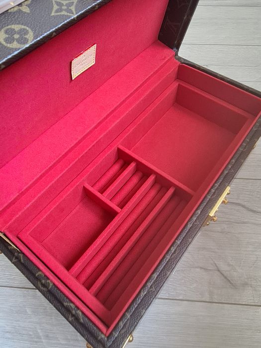 Cutie-Ceasuri-Bijuterii-Louis-Vuitton-Monogram-Luxury-Top-Quality-Noua