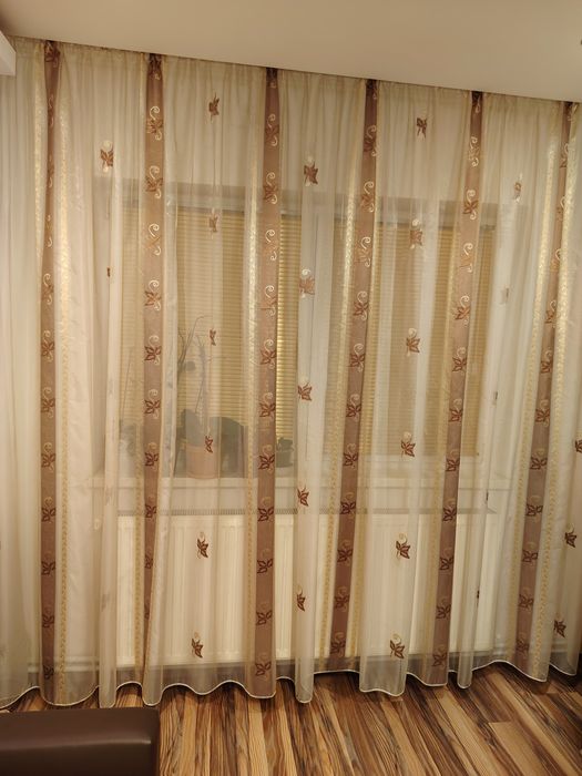 Vand perdea eleganta