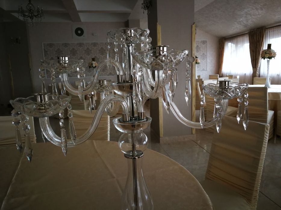 Sfeșnic cristal Bhoemia sigilat ideal pentru un cadou ,birou sau casa