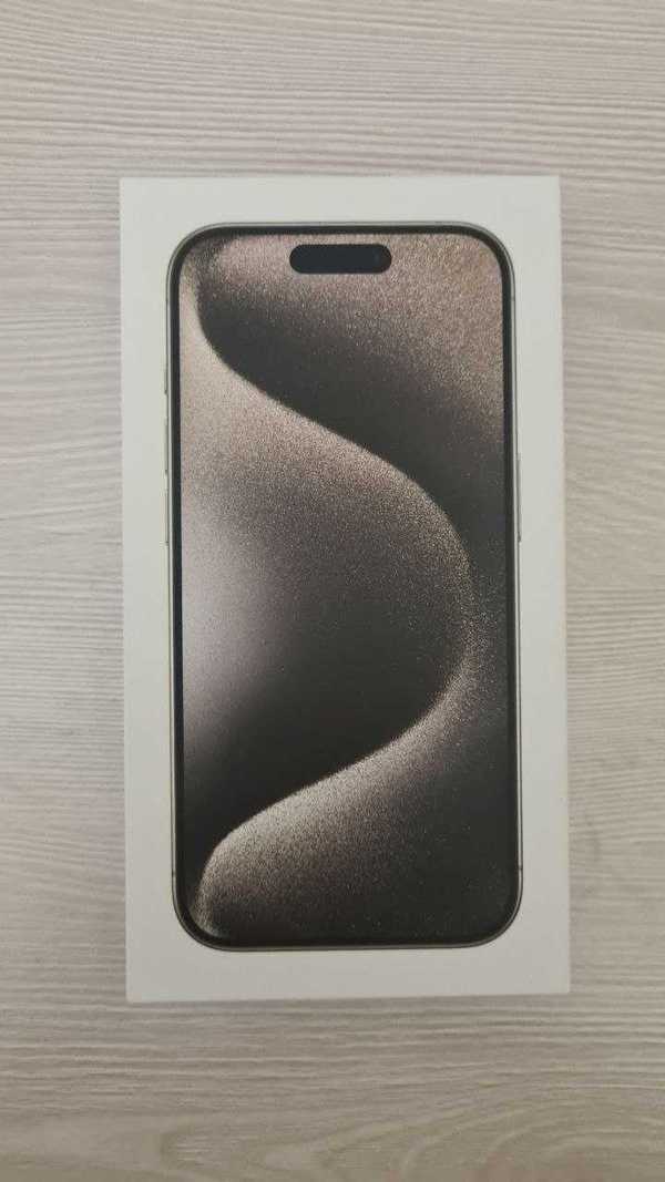 Запечатанный айфон. Айфон 15 про натурал Титаниум. Iphone 15 Pro 512 натурал. Iphone 15 Pro Max natural Titanium.