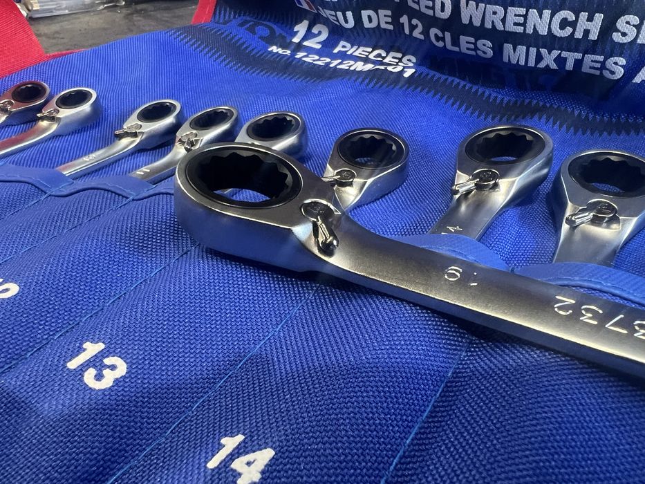 Set chei combinate cu clichet KING TONY 8–19 mm (12 piese)