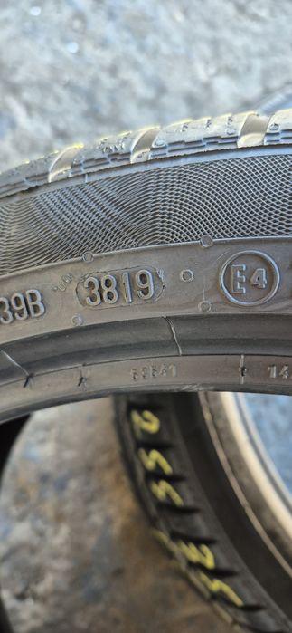 4 anvelope iarna ca noi Continental 255/35/19.Pretul este pe bucata