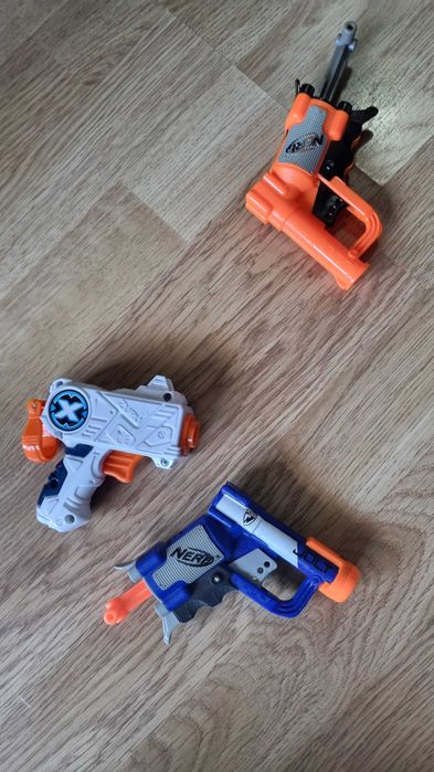 Jucarii copii pusti pistoale Nerf de toate marimile in stare perfecta