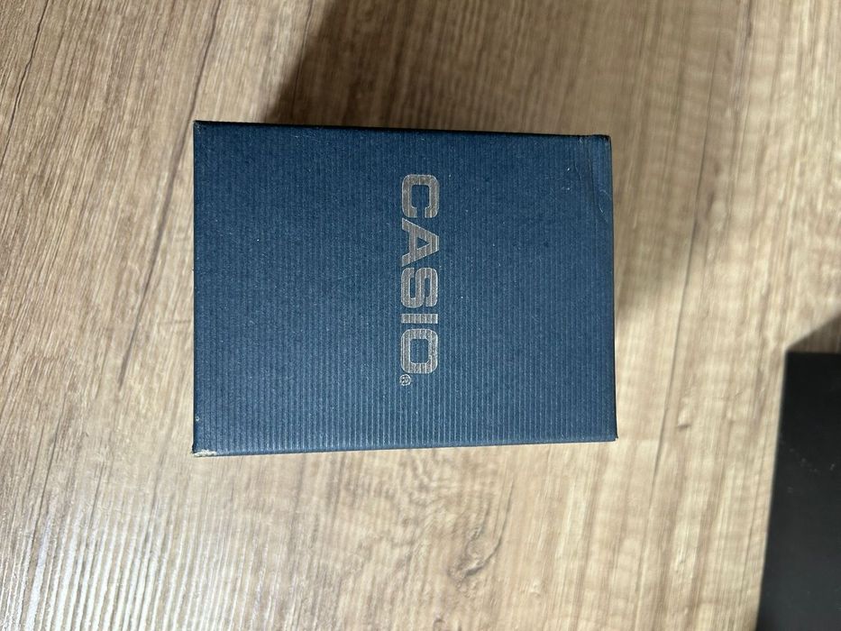 Продам комплект часов CASIO