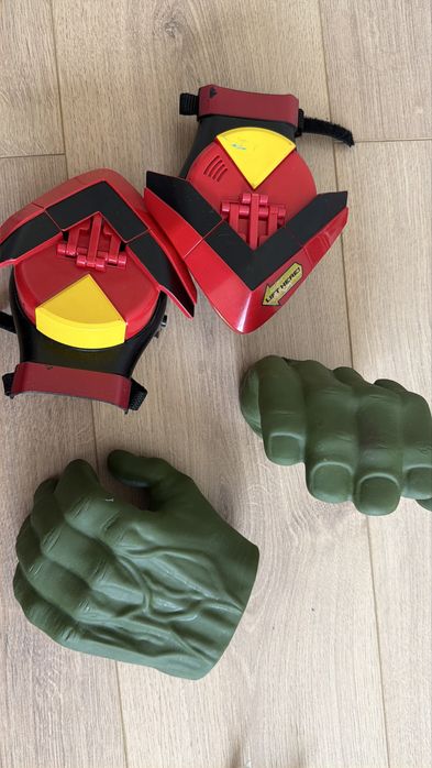 Игрушки самолет разные