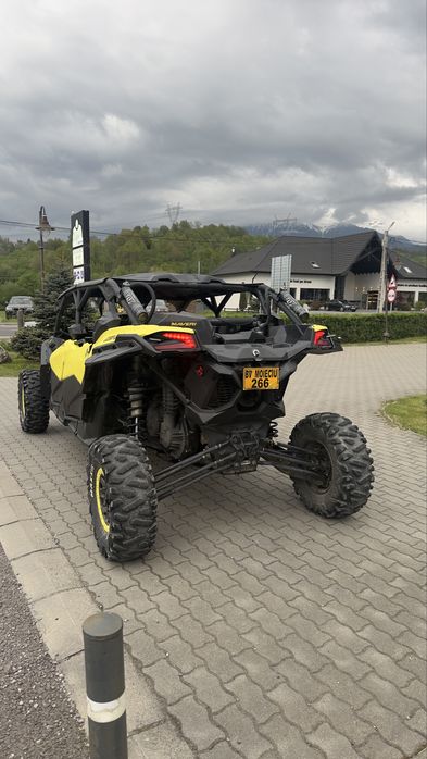 CanAm Maverick X3 4locuri  Max XRS Turbo R