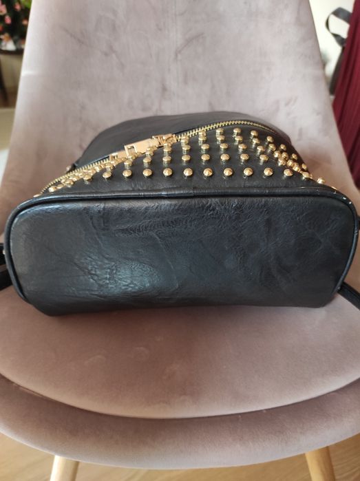 Кожена раница, 19 лв