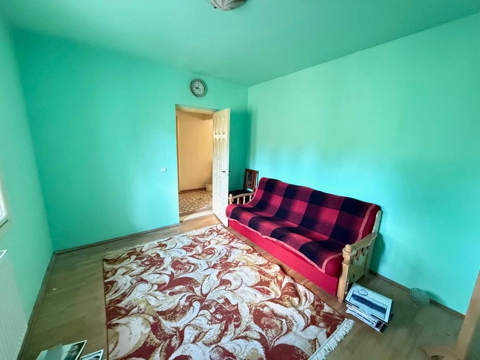 Casa de vanzare Bucium - Barnova - zona centrala