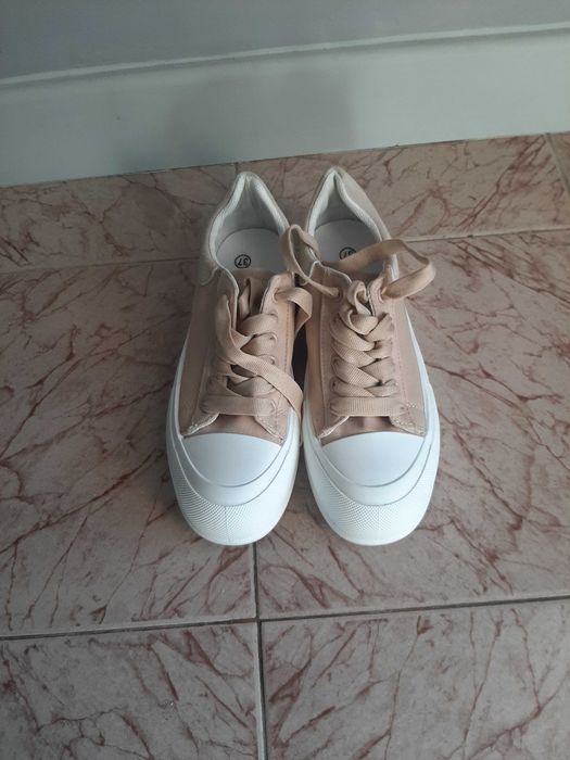 Дамски кецове с платформа