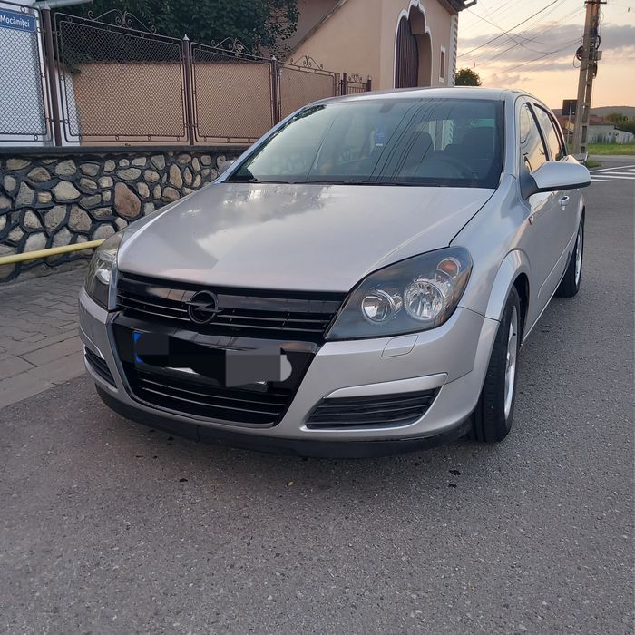 Opel astra H benzina