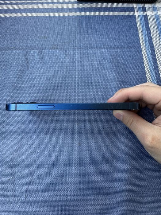 Продам iPhone 12 128 GB (Blue)