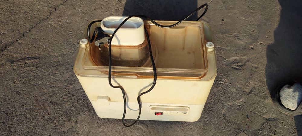 Соковыжималка б. у.