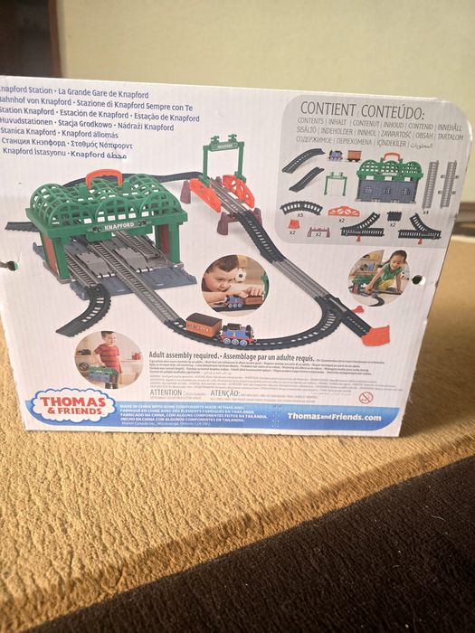 Set trenulet Thomas &friends, Gara Knapford