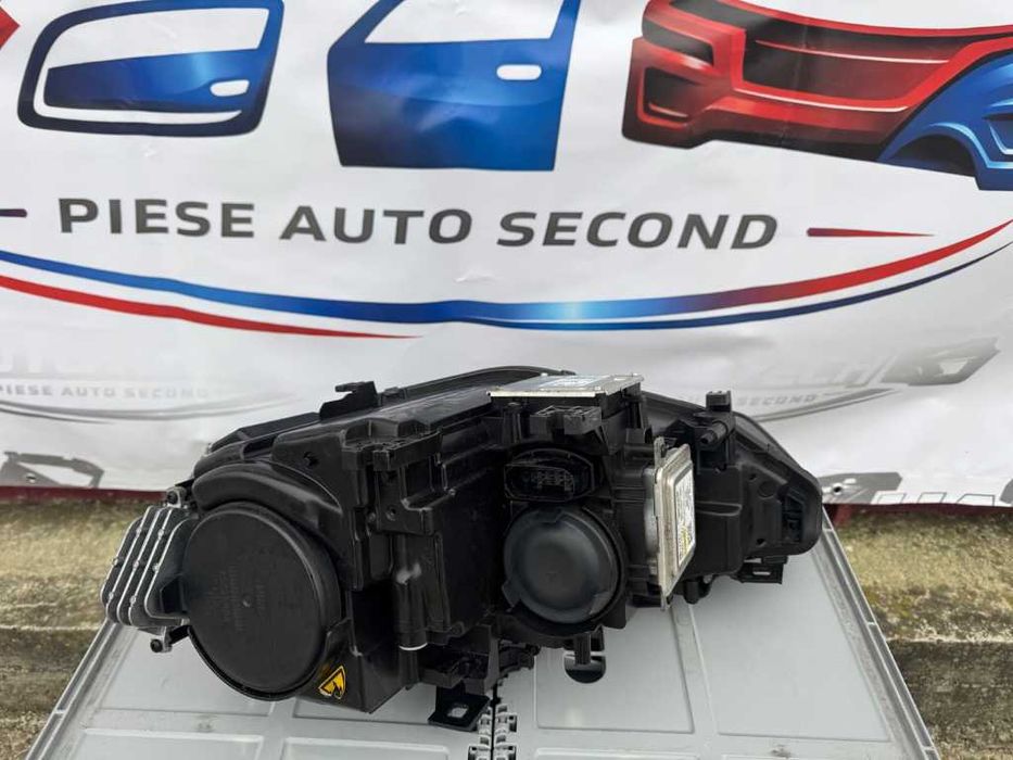 Far Dreapta Audi A5 8T 2011-2016 facelift Europa Far complet