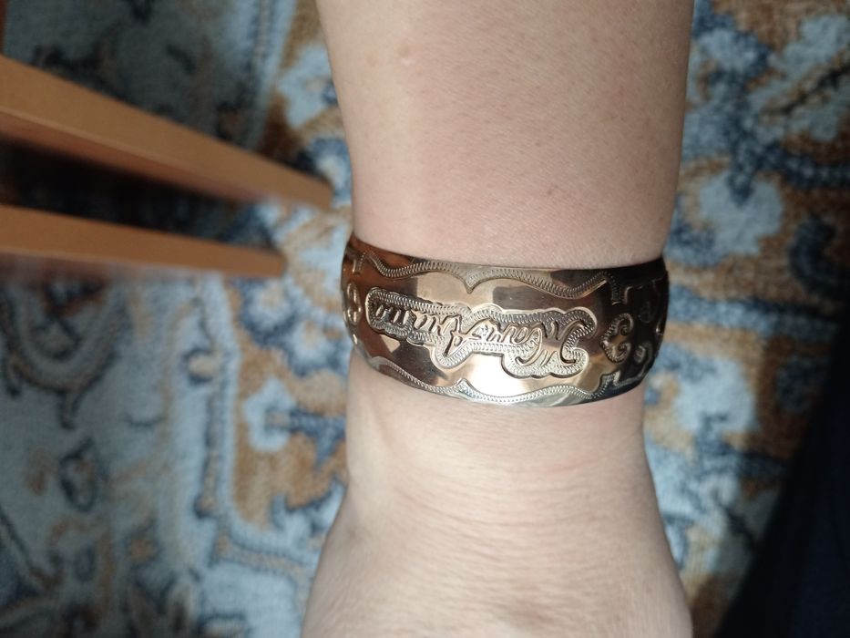 Продам серебро:  браслет, кольцо