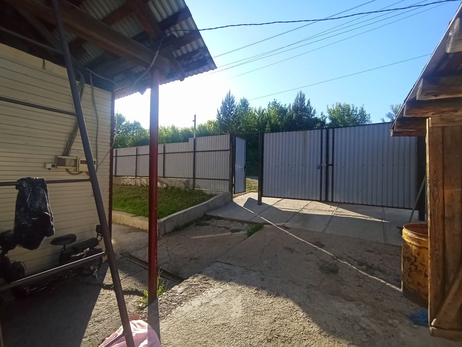 Продам хороший теплый дом.