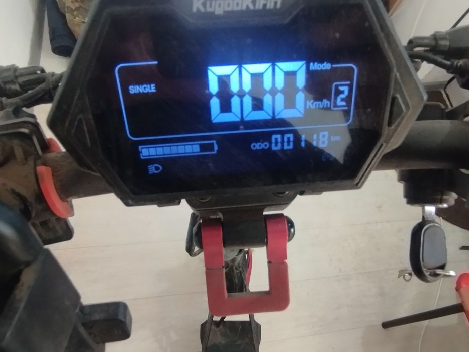 Продам электросамокат Kirin G2 pro max.