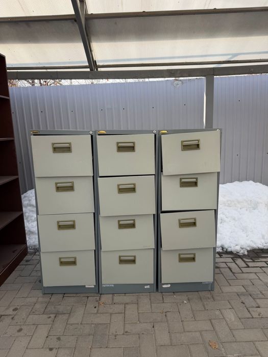 Полки железные