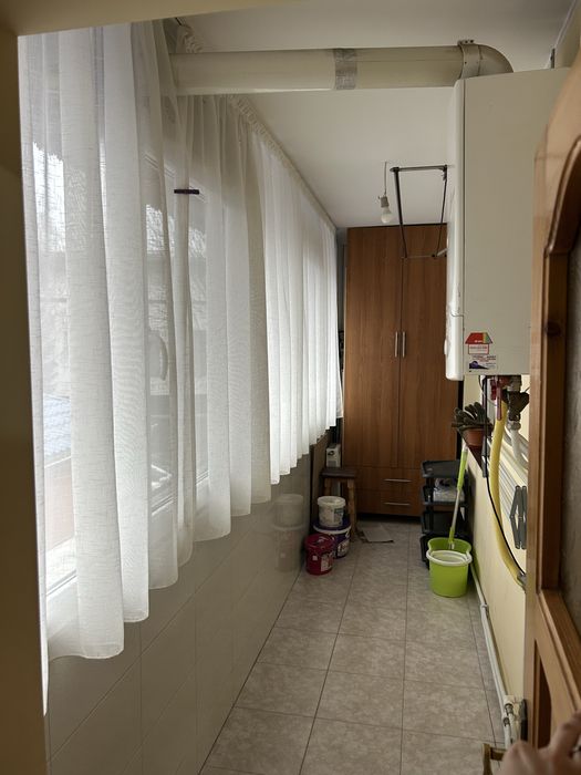 îchiriez apartament 3 camera