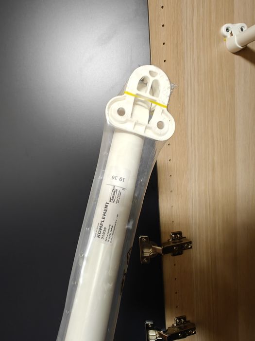 Срочно Шкаф ИКЕА IKEA с двумя штангами