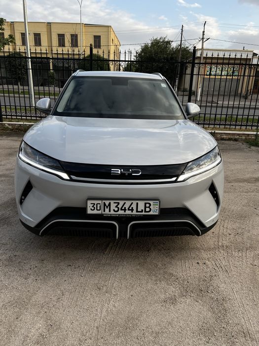 Byd sotiladi 2025 йили состояни зор 15000ming yurgan