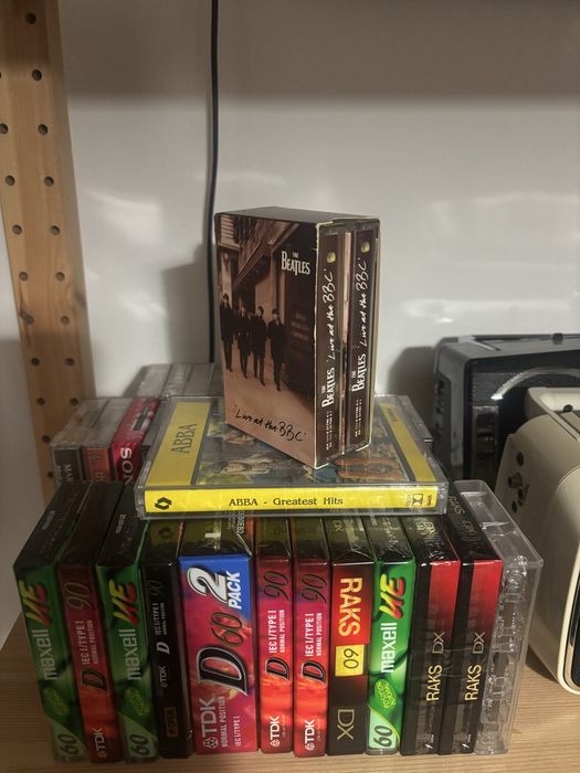 Casete audio noi si inregistrate