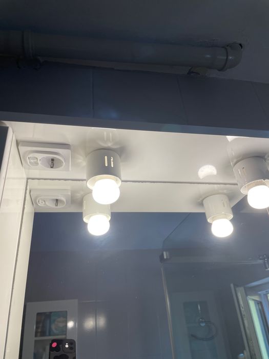 Oglinda mare pentru baie cu dulap lateral stanga, lumina si priza