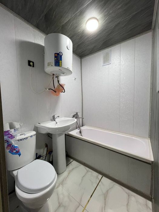 Сдаётся 2-комнатная квартира рядом с метро Мирзо Улугбек метро.