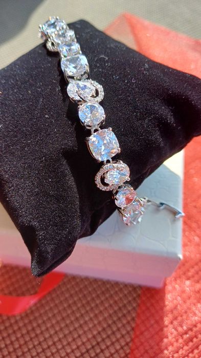 NOU | Bratara placata cu AUR ALB, cristale Swarovski